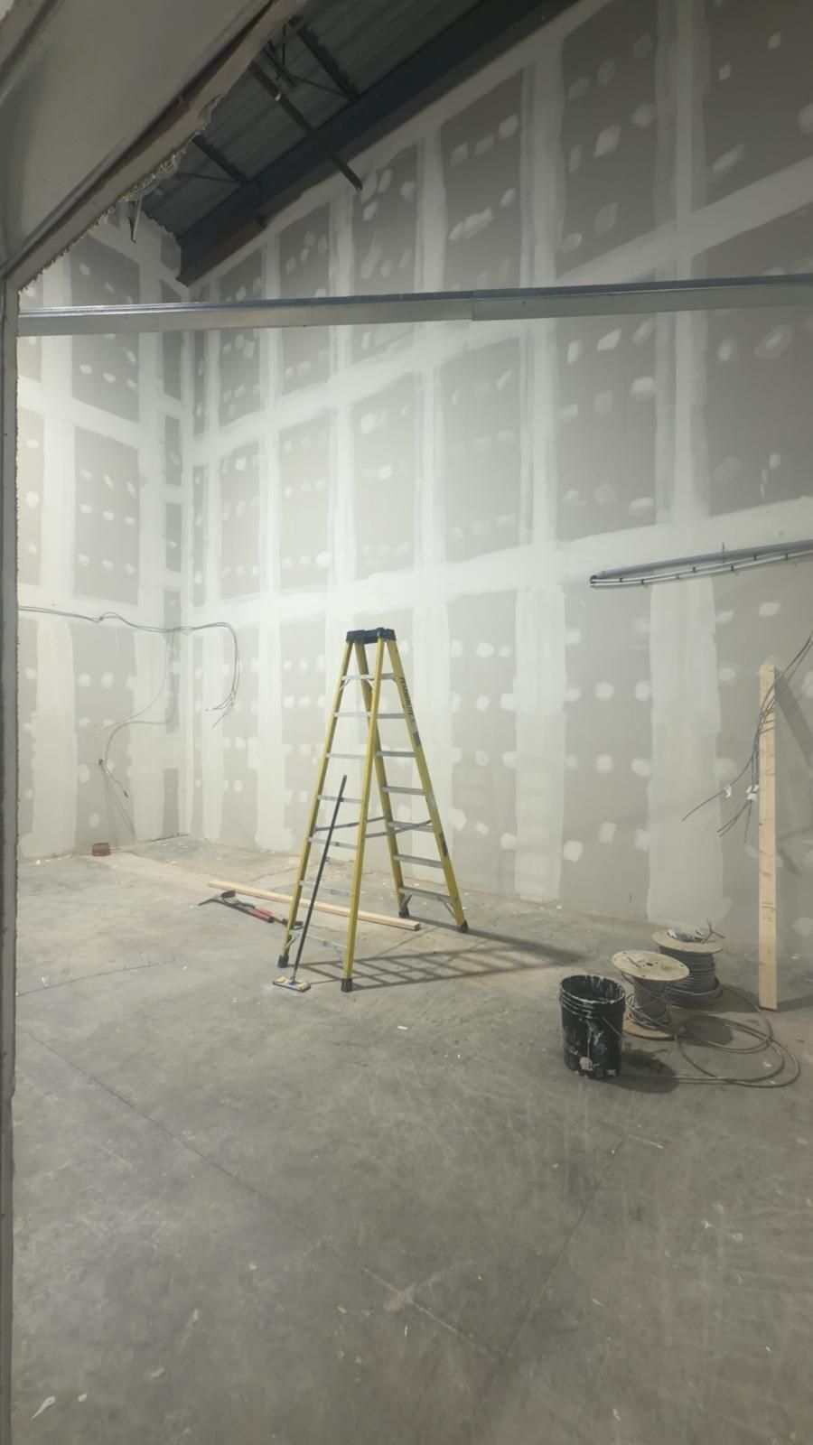 Boarded wall ready for taping